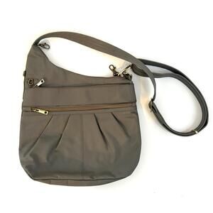 Travelon | Smoke Gray 4 Compartment Pleated Crossbody Bag Purse
